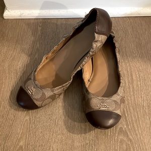 Coach Women's Ballet Flats In Brown Canvas With Signature Logo
